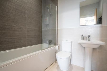 2 bedroom apartment to rent - Photo 5