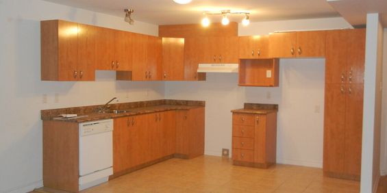 2 Bedroom Apartments For Rent - Photo 3