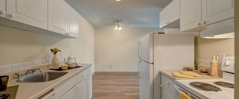 Park Place South | 3830 105th Street NW, Edmonton - Photo 1