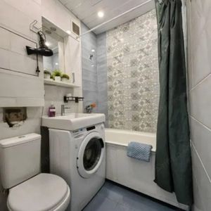 Oferim garsoniera de inchiriat in zona 1 Decembrie - Fotografie 3
