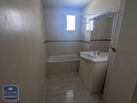 Location Appartement 4 pièces 64m² VILLEURBANNE 69100 - Photo 3