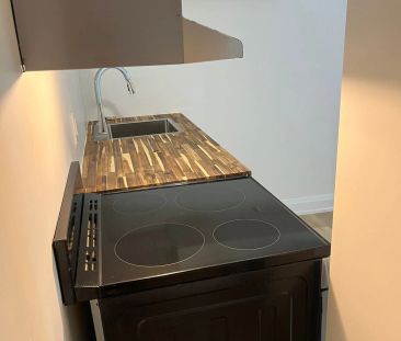 98 Frontenac Avenue #1 - Photo 4