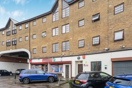 Comer Crescent - Photo 3