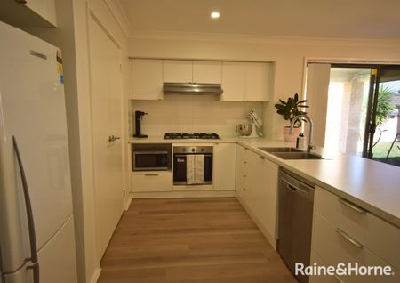 Spacious Family Home in Worrigee - Photo 2