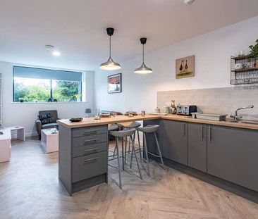 Broadgate, Beeston, NG9 - Photo 1