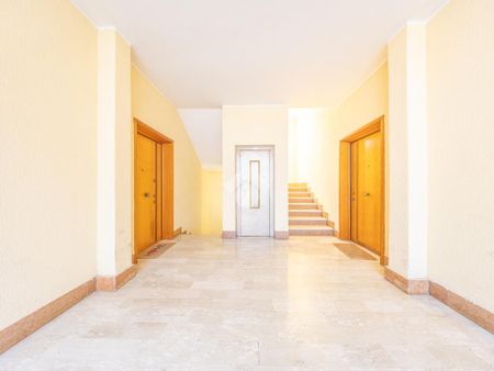 5 locali in affitto - Photo 4