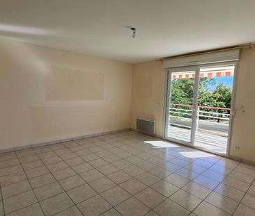 Location Appartement 3 pièces 70m² - Photo 1