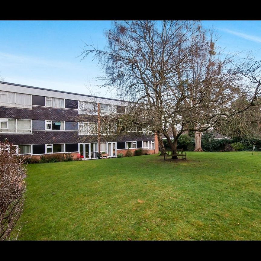 2 Bed Flat, Selly Wick Drive, B29 - Photo 1