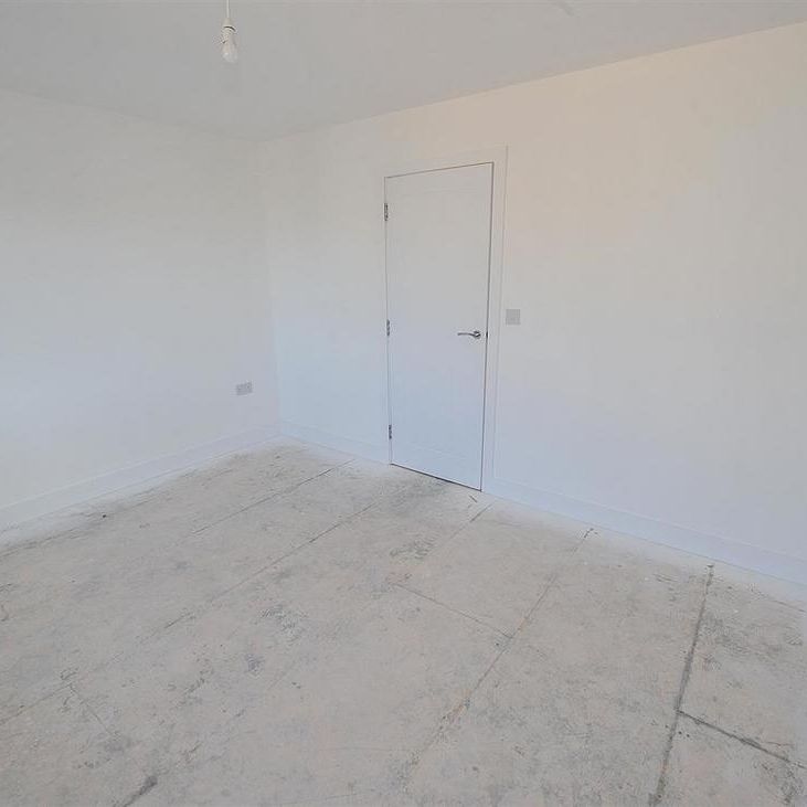 4 bedroom terraced house to rent - Photo 1