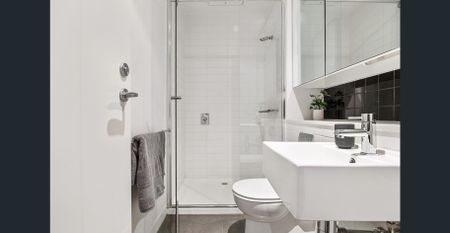 WHY LIVE ANYWHERE ELSE!! - Photo 3