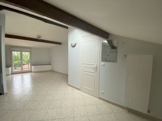 Location Appartement 1 pièce 19m² PALAISEAU 91120 - Photo 1