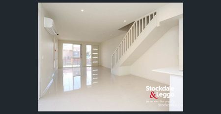 Modern Townhouse in a Prime Lifestyle Location - Photo 4