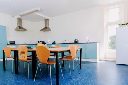 Classic Cluster Non Ensuite - Photo 4