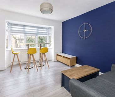 Recently refurbished 1 bedroom furnished apartment is set in the ev... - Photo 4