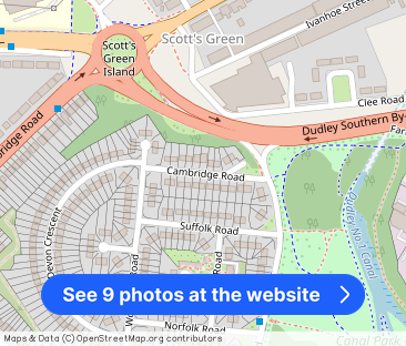 Cambridge Road, DUDLEY - Photo 1