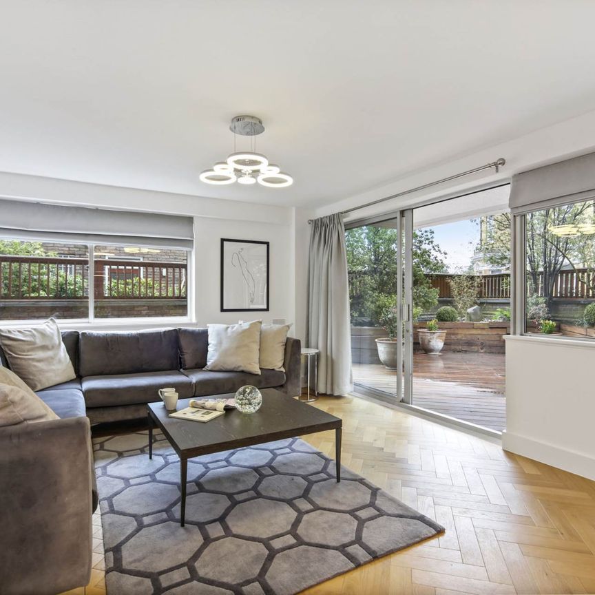 Price £1,400 pw - Available Now - Furnished - Photo 1