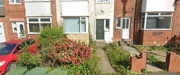 3 Bed Terraced House, Kelso Gardens, LS2 - Photo 1