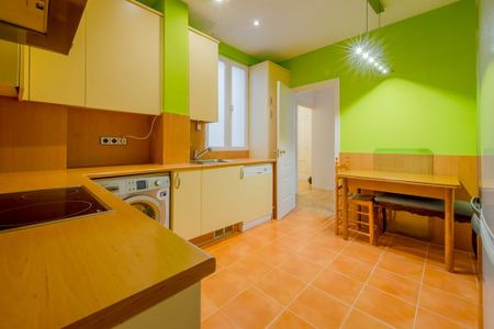 Calle de Fernán González, Madrid, Community of Madrid 28009 - Photo 3