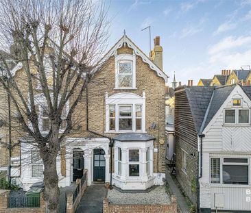 3 bedroom apartment to rent - Photo 3