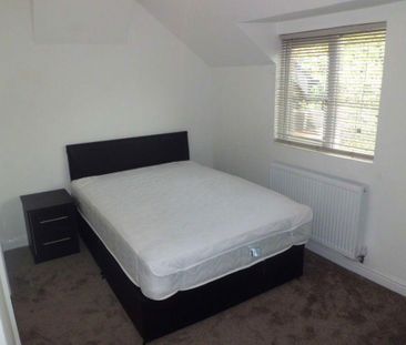 4 bedroom house to rent - Photo 2
