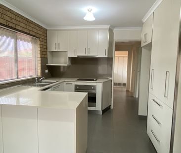 2 / 91 Numurkah Road, SHEPPARTON VIC 3630 - Photo 2