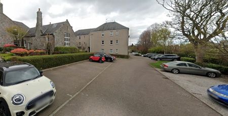 3 bedroom flat to rent - Photo 5