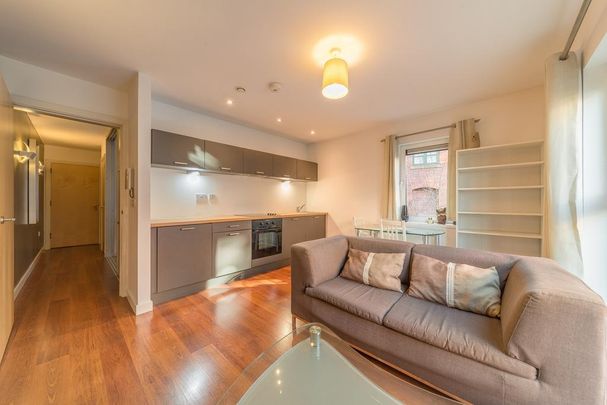 1 bedroom apartment to rent - Photo 1