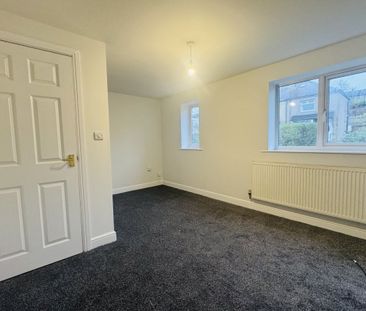 Platt Court - Photo 2