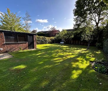 431A Woodham Lane, Addlestone, Surrey, KT15 - Photo 5