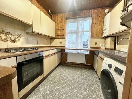 3 bedroom apartment to rent - Photo 5