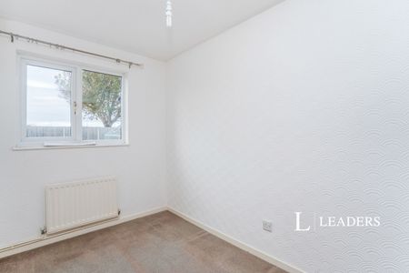 3 bedroom bungalow to rent Woodward Close, Gosport, PO12 - Photo 3