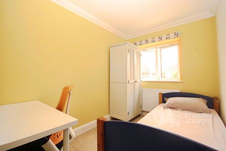 Stocton Road, Guildford, Surrey, GU1 1HD - Photo 4