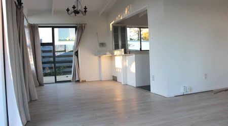 Forrest Hill family home - Photo 5