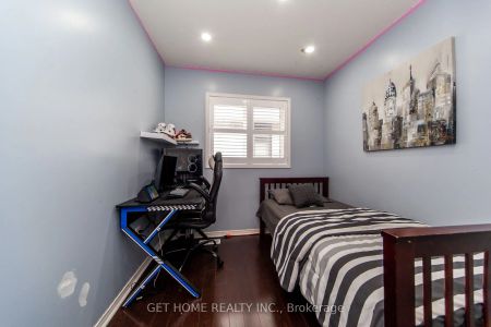 Detached Home For Lease | E9239530 - Photo 3