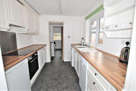 Hemdean Road, Caversham, Reading, RG4 - Photo 3