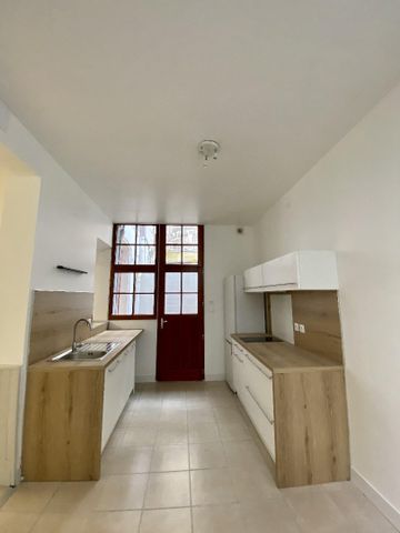 Location Appartement 3 pièces 69m² ANGOULEME 16000 - Photo 3