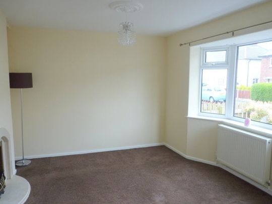 Mainwaring Road, Bromborough - Photo 1