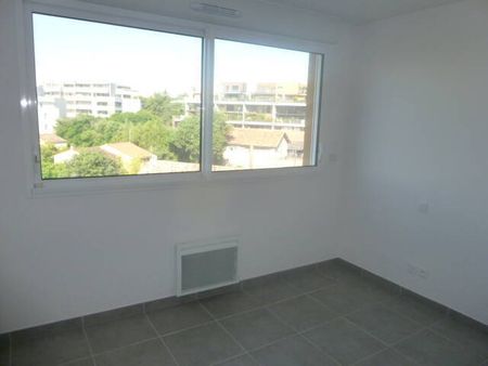 Location appartement récent 2 pièces 40.5 m² à Montpellier (34000) - Photo 2