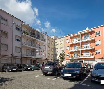 Apartment T2 in São Domingos de Benfica, Lisboa - Photo 2