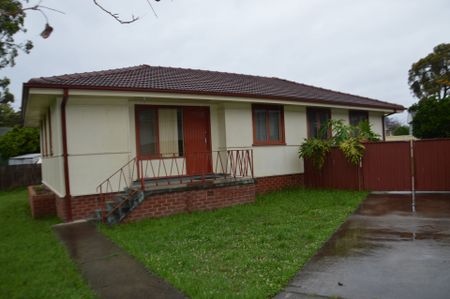 Family Home - Photo 2