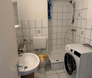 Möblierte 2-Zimmerwohnung im 3-Familienhaus Mönchengladbach-Bonnenb... - Photo 1