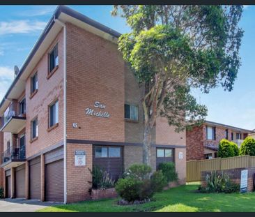 Convenient Living in a Prime Coniston Location - Photo 2