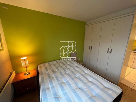 Studio to rent - Photo 5