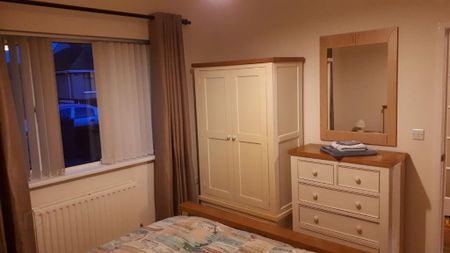 3 Lever Road (Student Let ), Portstewart, BT55 7BN - Photo 4