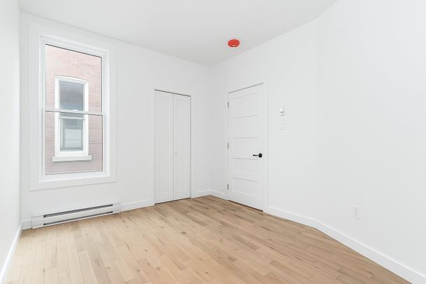 1555 Rue St-Antoine, Montréal - Photo 1