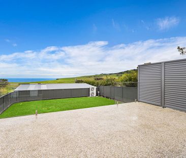Luxury Coastal Living with Stunning Loves Bay Views - Photo 3