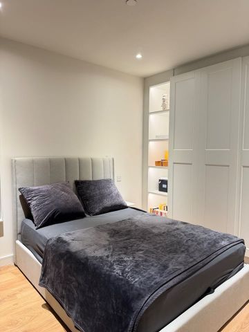 Studio Flat, Hampton Tower, E14 - Photo 5