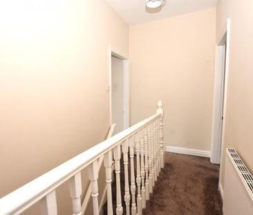 2 bedroom House To Let - Photo 3