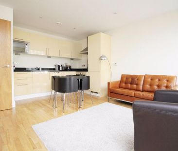 1 bedroom apartment to rent - Photo 2