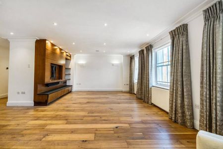 3 bedroom flat to rent - Photo 3